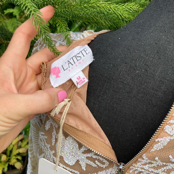 L’atiste fringe & sequin dres NWT sz M - Picture 10 of 14